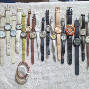 Women's Watch Collection - Lot Of 22